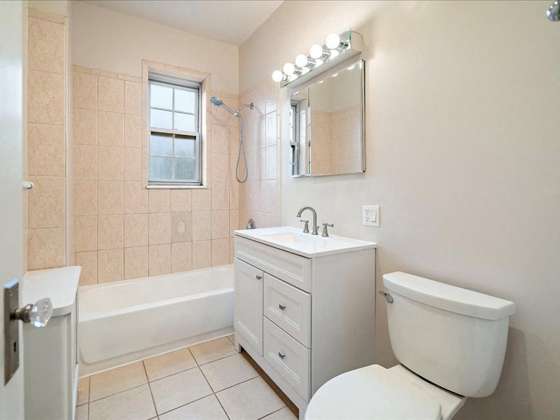 Gallery Photo 41